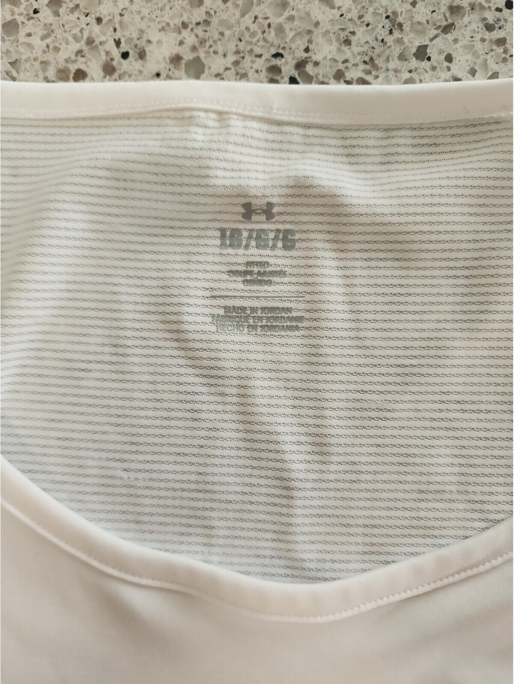 Tank top - Picture 5 of 9